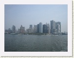 Manhattan Island from Staten Island Ferry * 2592 x 1944 * (1.09MB)